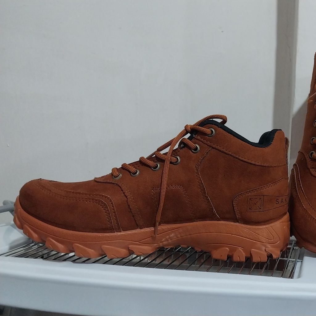 فروش اینترنتی کفش مردانه کوهستان