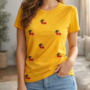 تیشرت زنانه نخپنبه گرم بالا گیلاسی