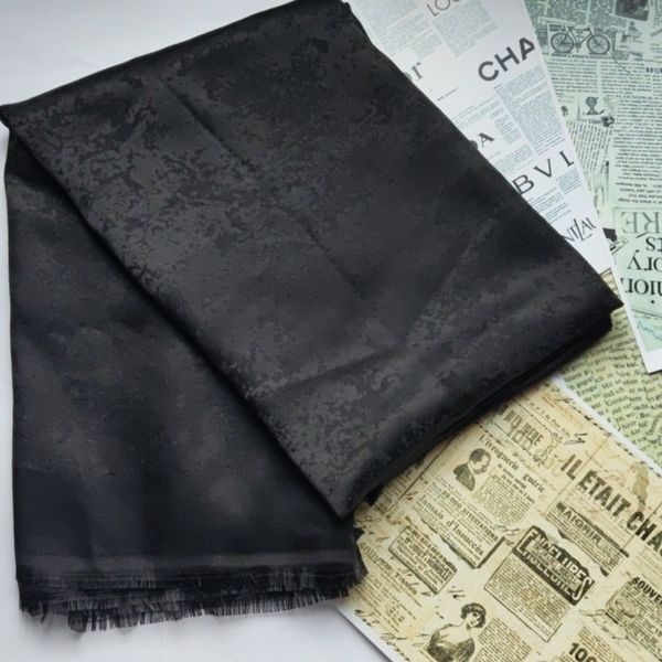 روسری قواره بلند