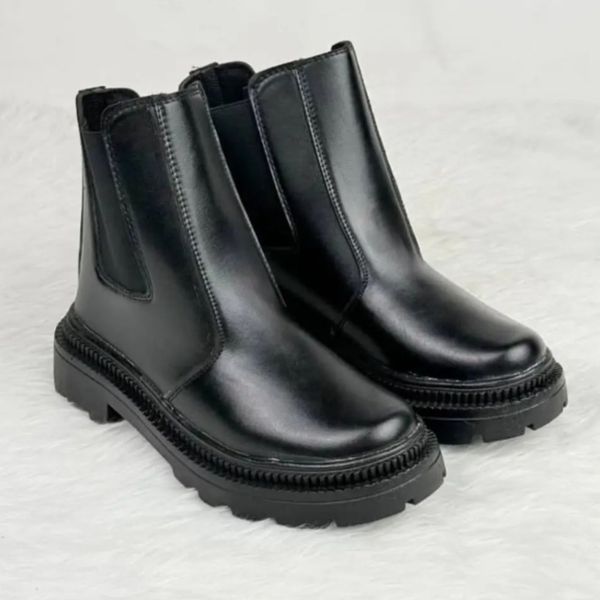 نیم بوت بغل کش