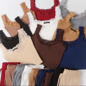 مشخصات ست تاپ و شلوارک گیپوری زنانه کرکره ای