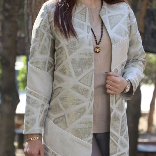 مانتو ژاکارد بلا