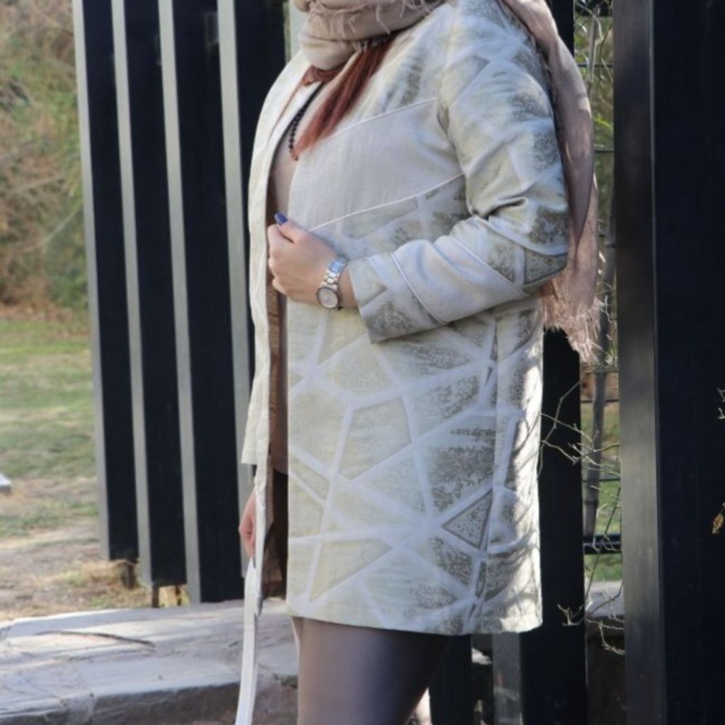 مشخصات مانتو ژاکارد بلا