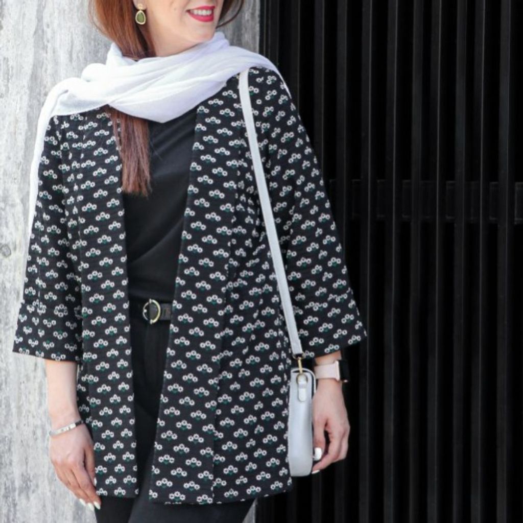 خرید اینترنتی مانتو نخی ماندانا