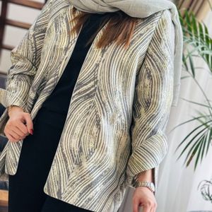 مشخصات مانتو ژاکارد استایل