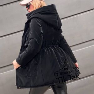 مشخصات کاپشن لیوسا زنانه