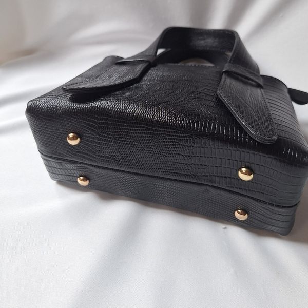 کیف رودوشی زنانه چرم طبیعی