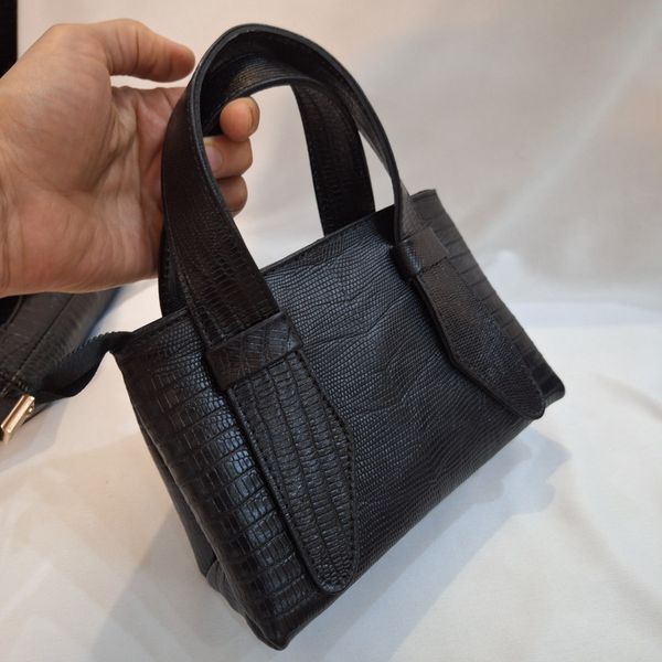 کیف رودوشی زنانه چرم طبیعی