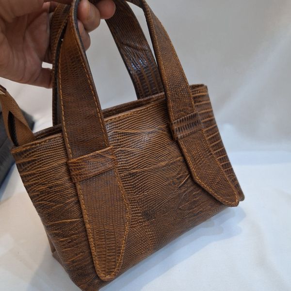 کیف رودوشی چرم طبیعی زنانه