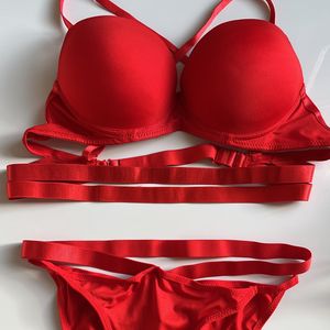 قیمت ارزان ست شورت سوتین دوبنده