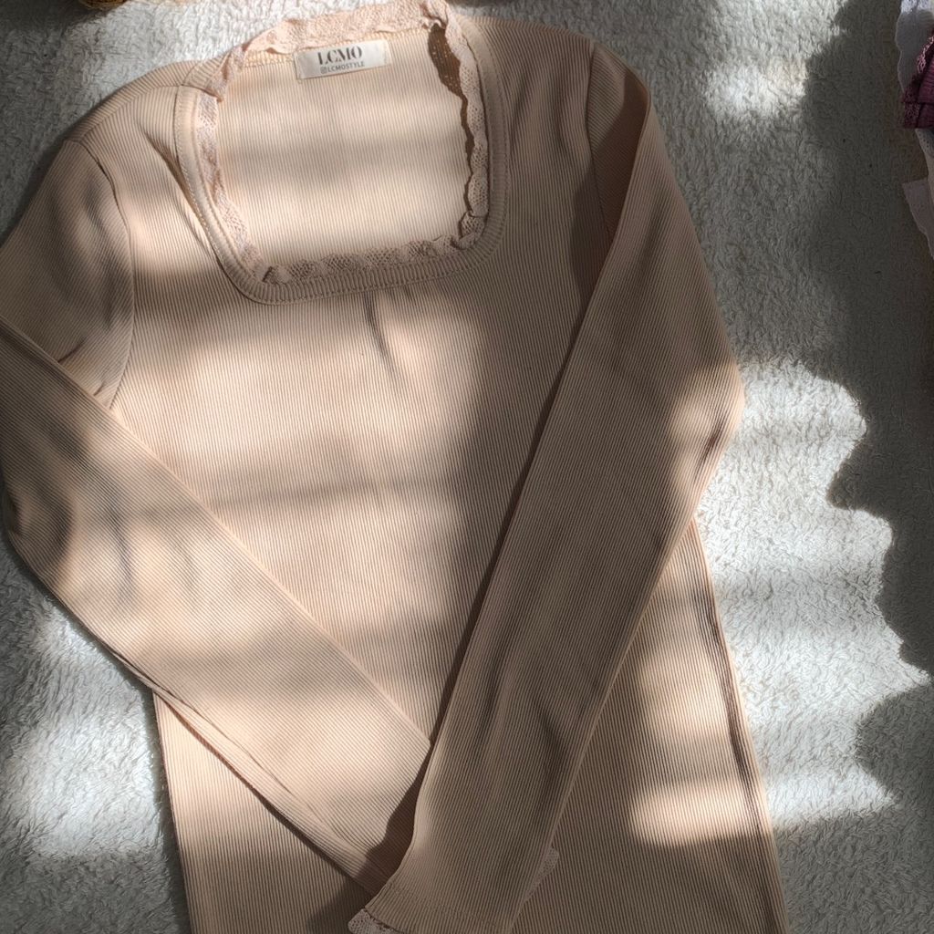 خرید اینترنتی بلوز یقه خشتی کبریتی