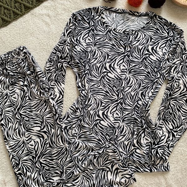 ست بلوزشلوار مخمل