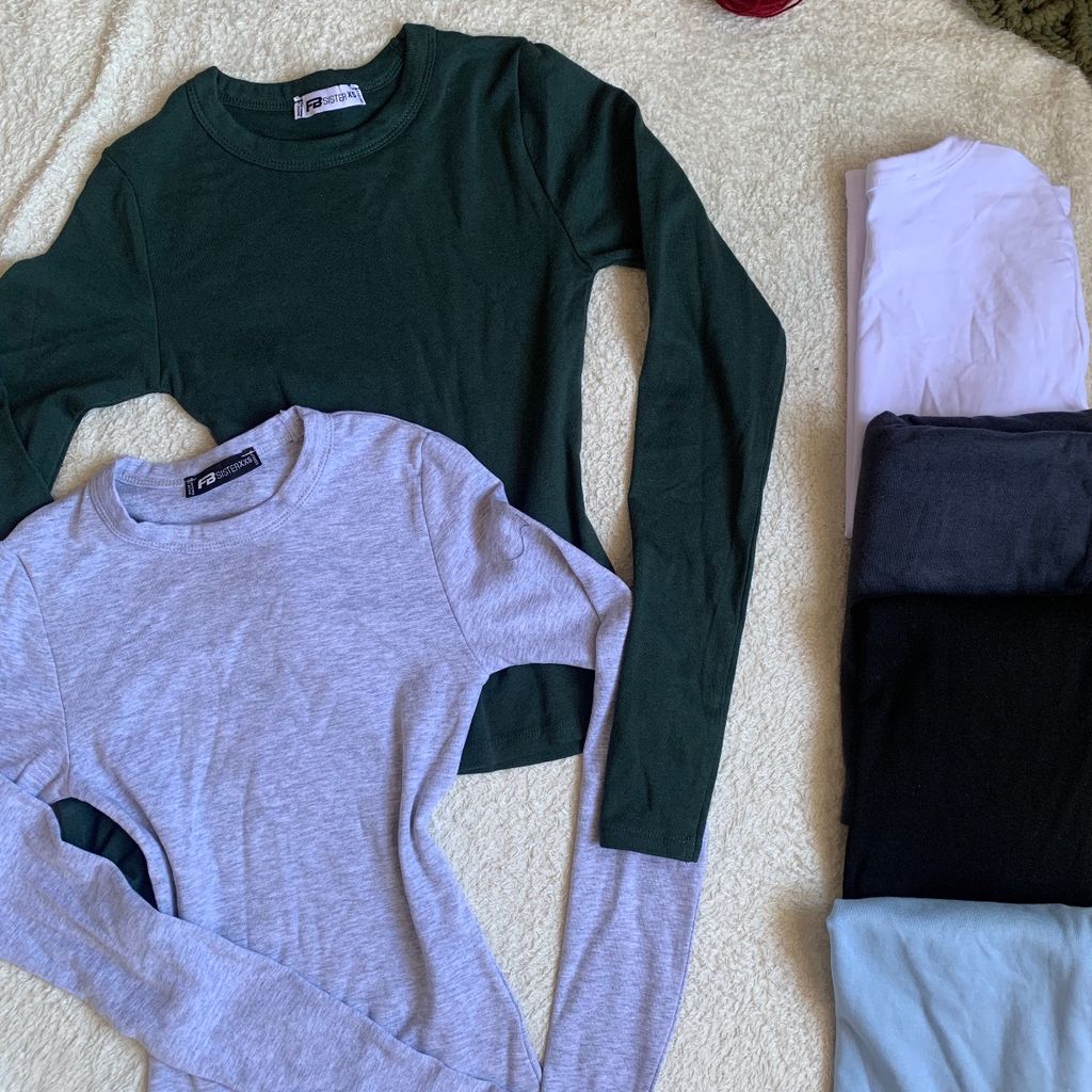 مشخصات بلوزبیسیک یقه گرد استین بلند