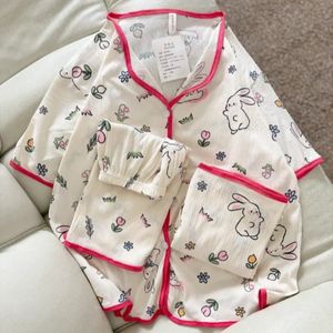 خرید آنلاین ست لباس منزل راحتی زنانه و دخترانه پینترستی طرح خرگوش بازیگوش