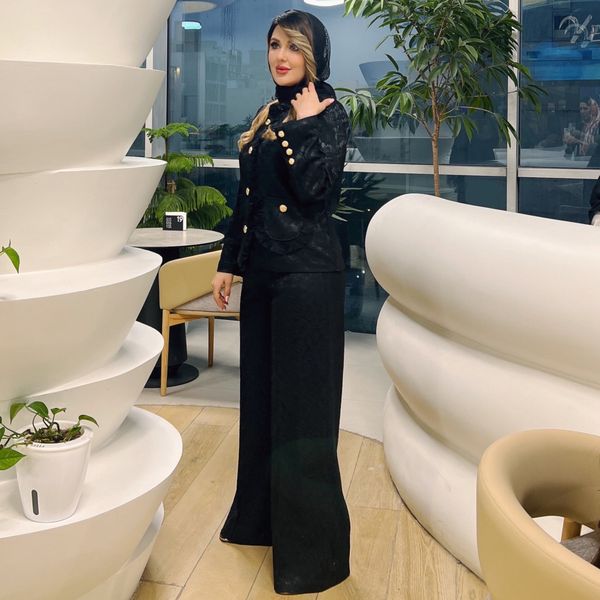 ست کت و شلوار دانتل