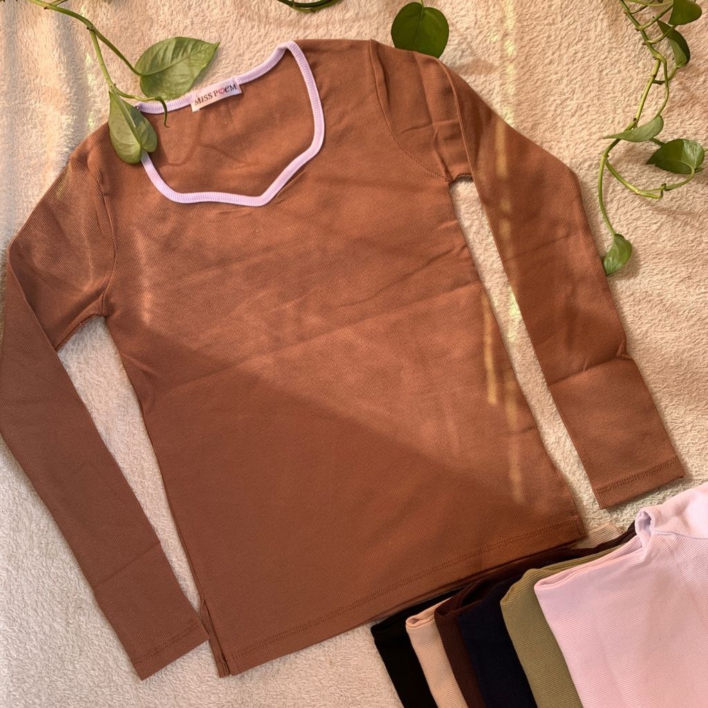 خرید انلاین بلوز یقه دلبری کبریتی