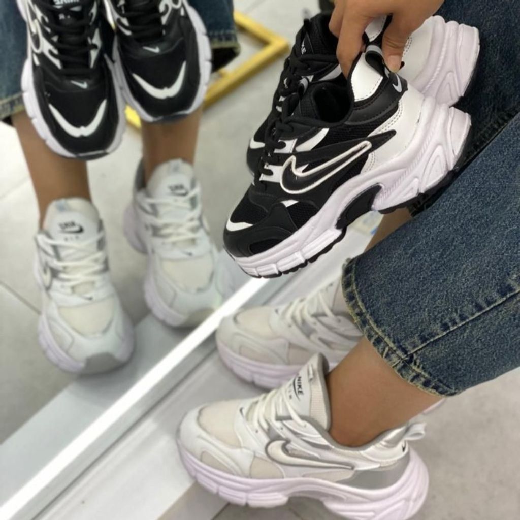 قیمت کفش اسپرت برند Nike گلد سایز 37 تا 40 قیمت استثنایی کفش الماس