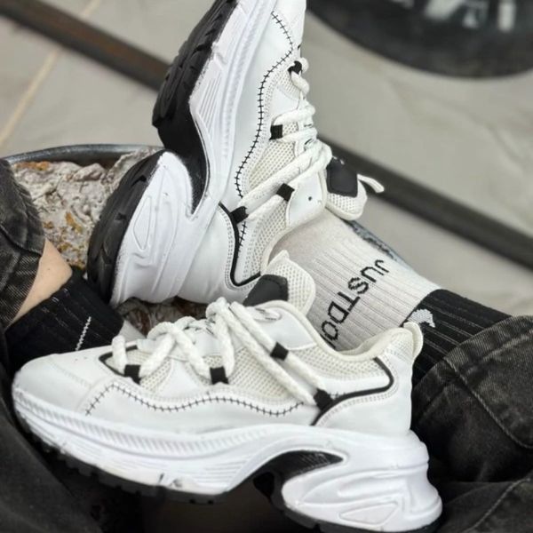 کفش اسپرت برند وریو vario سایز 36 تا 40 قیمت استثنایی کفش الماس