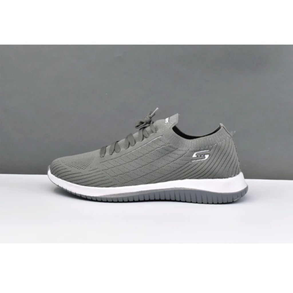 فروش اینترنتی کفش بافت جورابی اسکیجرز Skichers ست میانه و مردانه سایز 37 تا 45