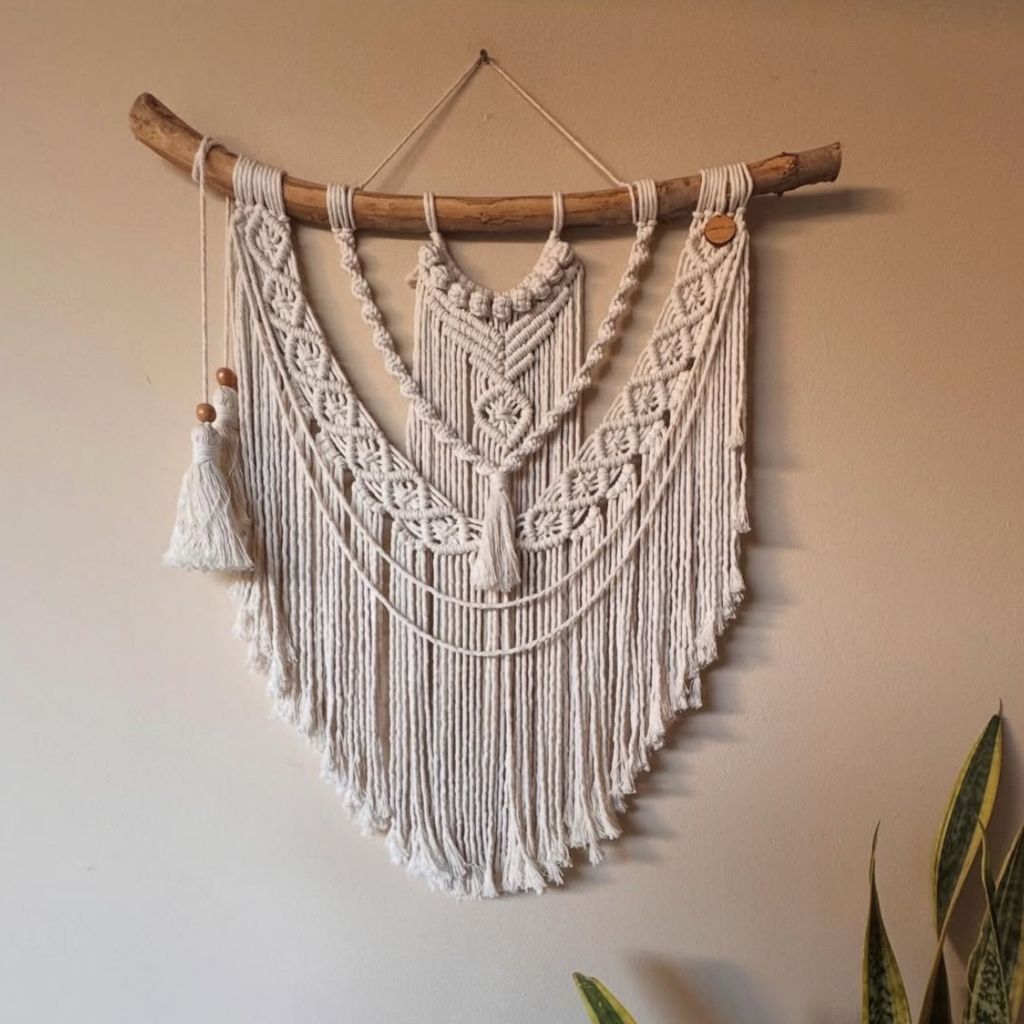 خرید انلاین اویز مکرومه بافی مدرن طرح درسانا