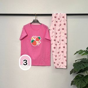 خرید اینترنتی تیشرت و شلوار پینترستی