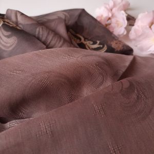 قیمت ارزان روسری قواره 130 نخی سیمارو کد V-8168-1