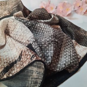 خرید آنلاین روسری قواره 130 نخی سیمارو کد V-8685-1