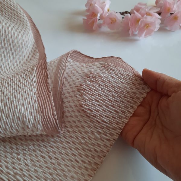 شال برشکا طرح دار کد A09