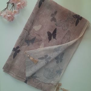 فروش اینترنتی شال برشکا طرح دار کد P08