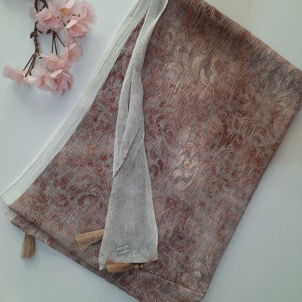 مشخصات شال برشکا طرح دار کد A3.06