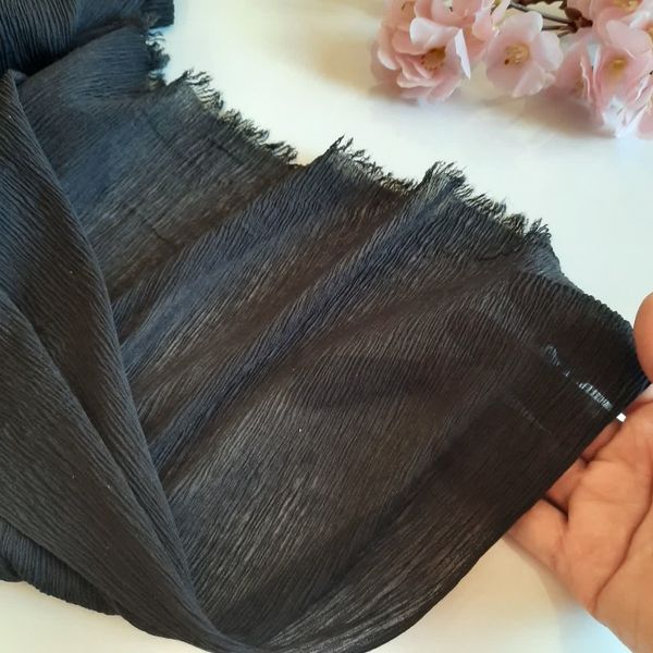 شال پلیسه منگوله دار مشکی کد 122