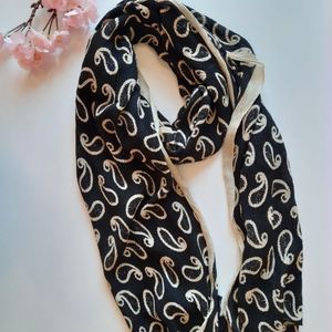 شال برشکا طرح دار b01