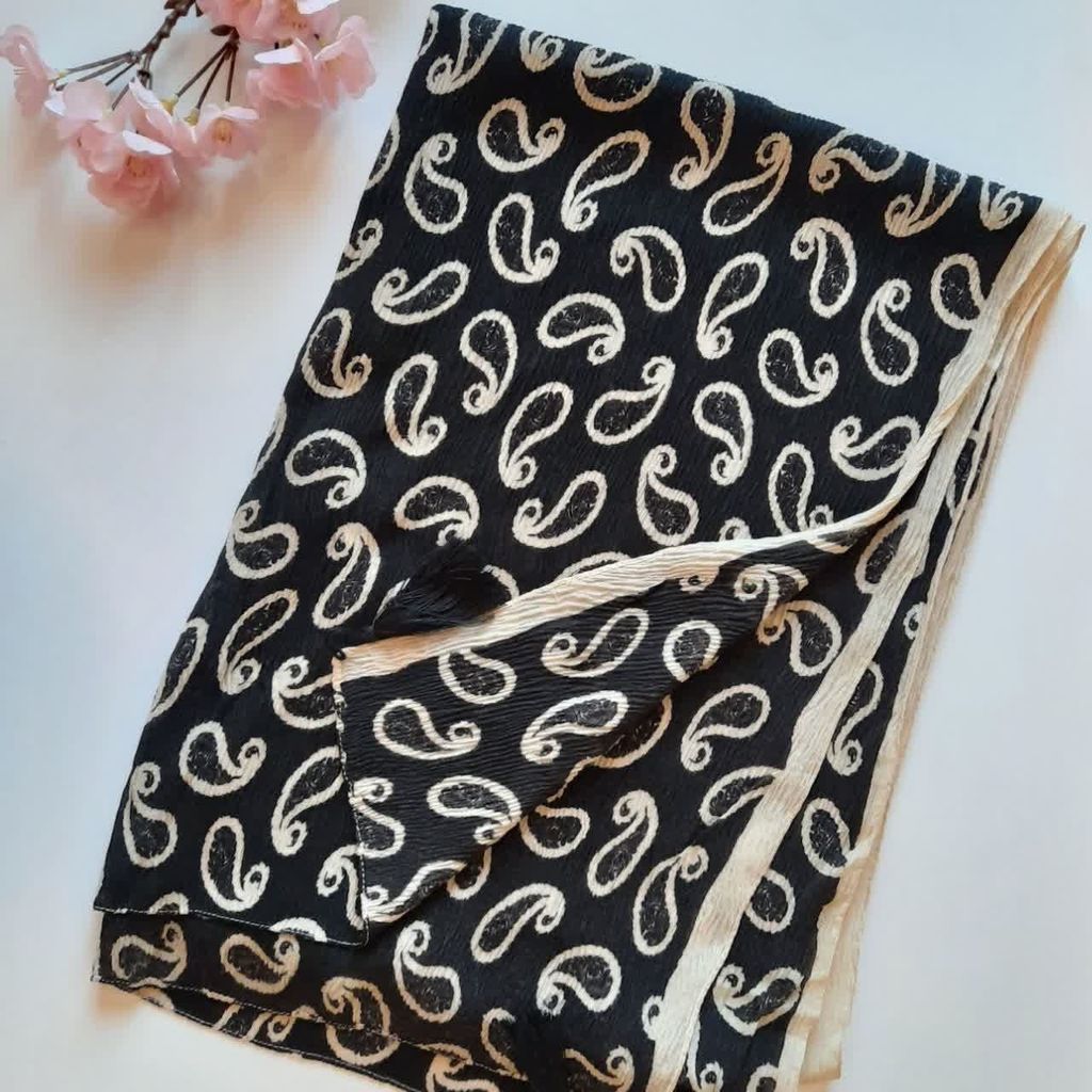 خرید آنلاین شال برشکا طرح دار b01