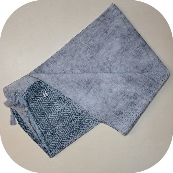 شال لمه دار برشکا کد A08