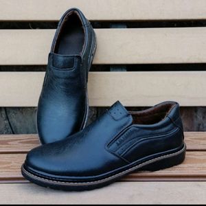 کفش مردانه روزمره مدل کلاسیک رنگ مشکی سایز 40 تا 44