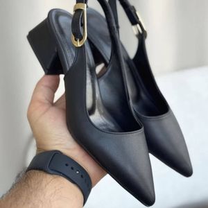 فروش اینترنتی کفش کلاسیک پشت باز زنانه