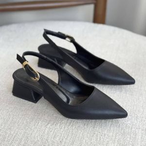 خرید اینترنتی کفش کلاسیک پشت باز زنانه