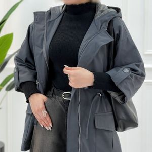 مشخصات بارانی کلاهدار مانیا پارسی