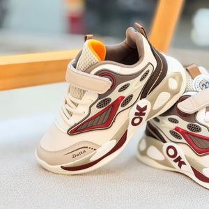 خرید اینترنتی قیمت کتونی بچگانه طرح اوکی از کاشوز کد 4110403