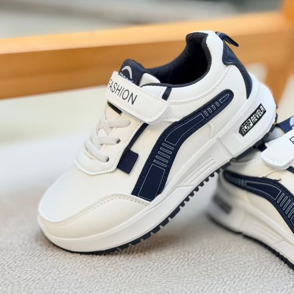 کتونی بچگانه طرح رویال از تریپ کد 4110401