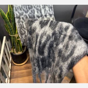 خرید اینترنتی قیمت بیگ اسکارف ریشه کوبایی  پشمی پلنگی وارداتی 