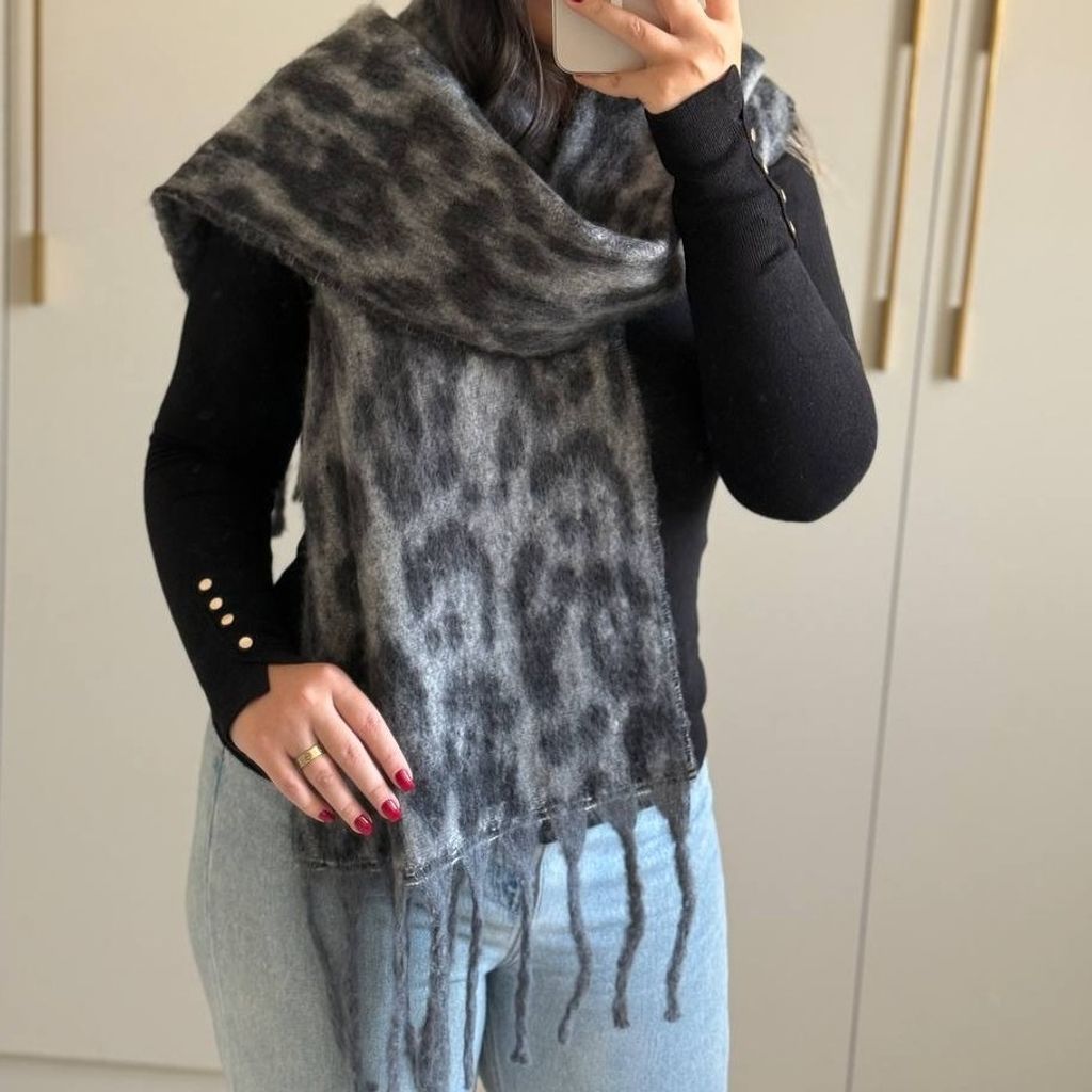 خرید اینترنتی قیمت بیگ اسکارف ریشه کوبایی  پشمی پلنگی وارداتی 