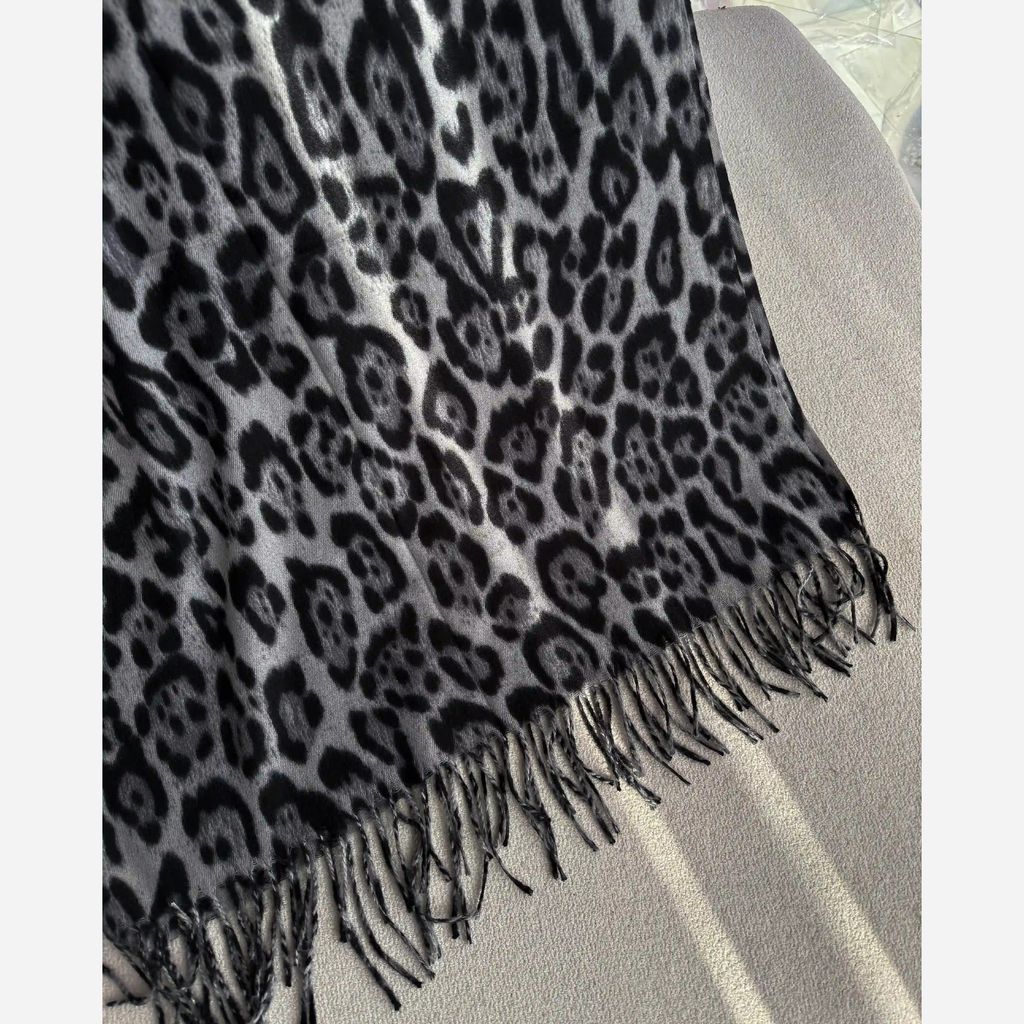 خرید اینترنتی قیمت شال موهر پشمی پلنگی وارداتی ریسه ای