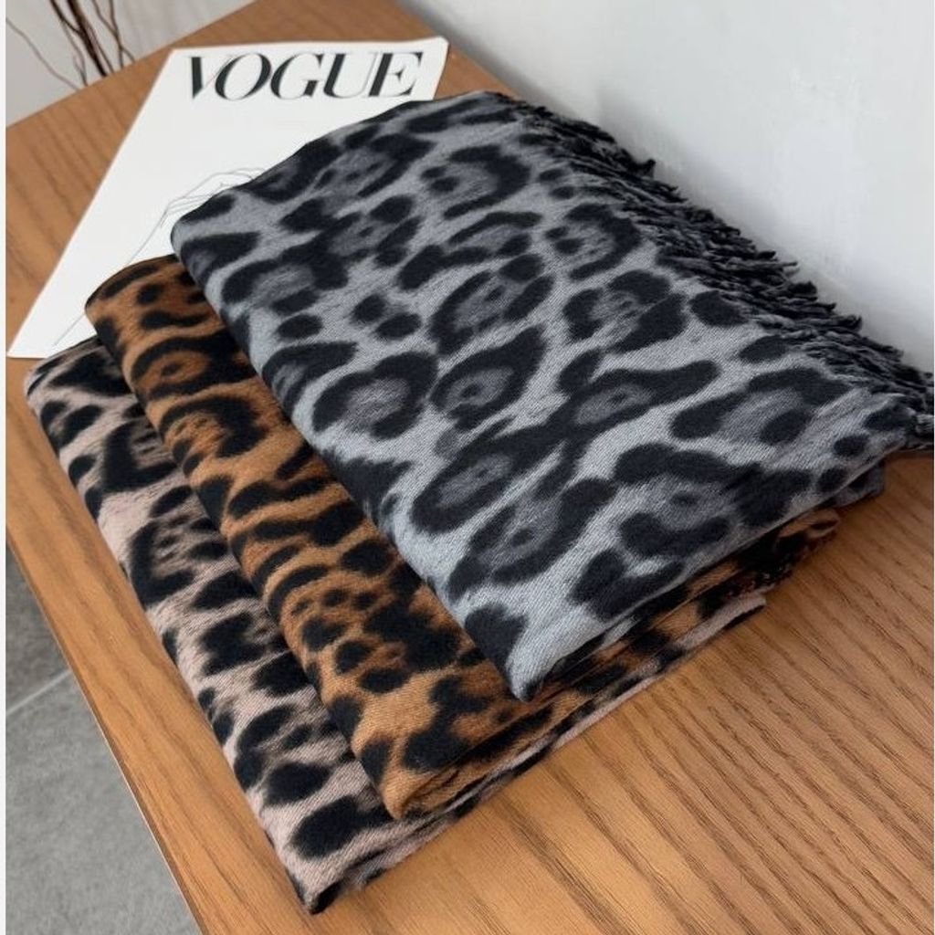 خرید اینترنتی قیمت شال موهر پشمی پلنگی وارداتی ریسه ای