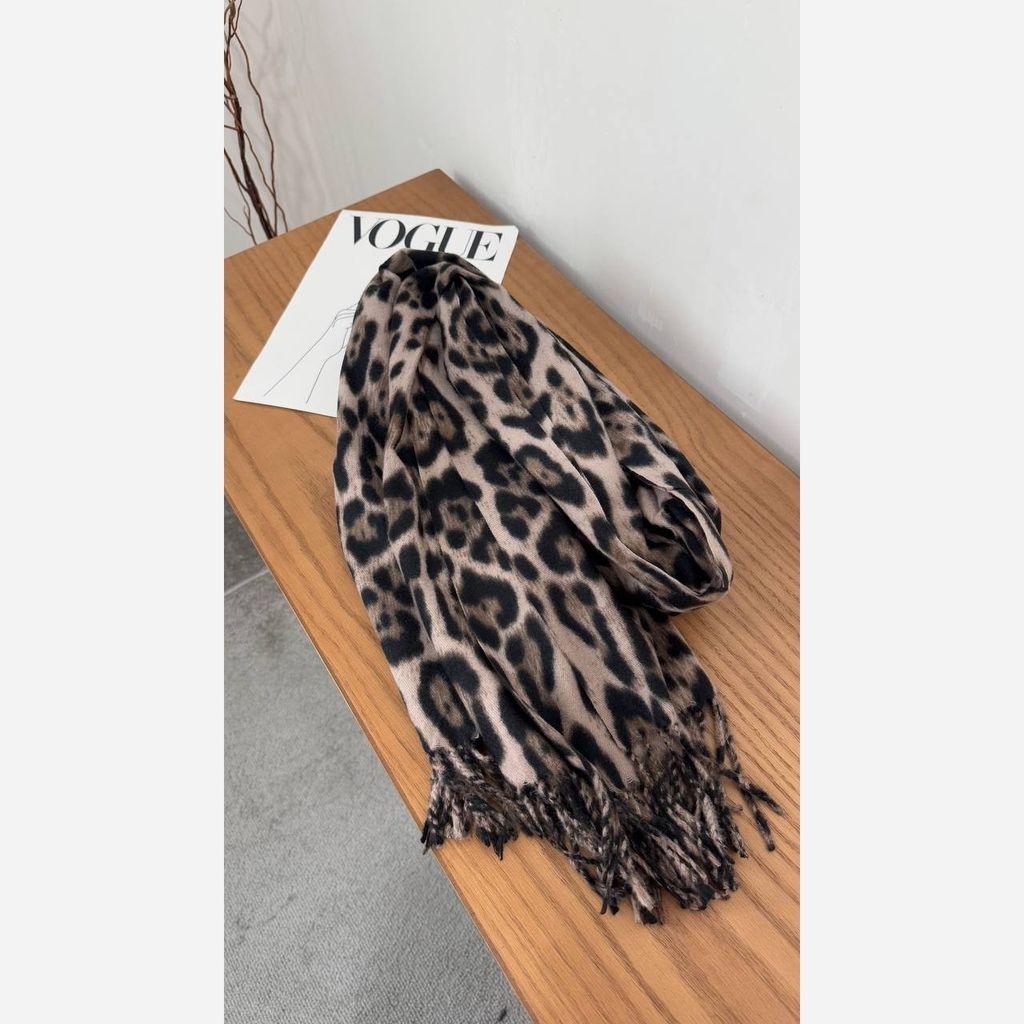 خرید اینترنتی قیمت شال موهر پشمی پلنگی وارداتی ریسه ای