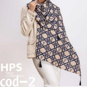 خرید آنلاین شال برشکا منگولدار طرح Dior