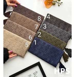 شال برشکا پلیسه منگولدار طرح جیوانجی