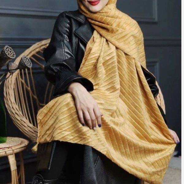 شال مخمل پم پم دار موهر پلیسه رنگبندی