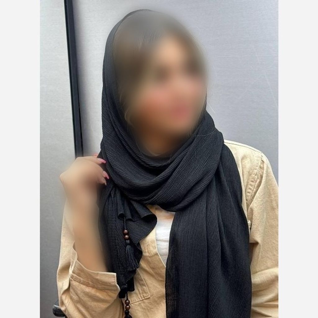 فروش اینترنتی شال برشکا منگوله چوبی وارداتی مشکی