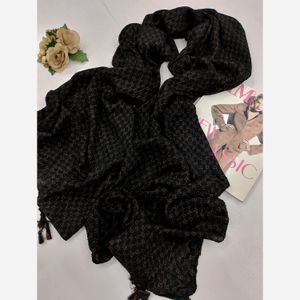 خرید اینترنتی قیمت شال برشکا مشکی طلایی منگوله چوبی طرحبندی